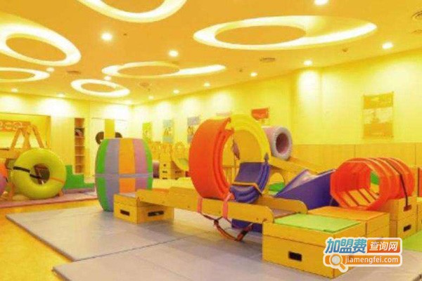 彩虹鸟日式早教加盟