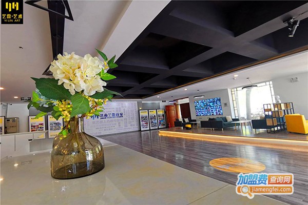 新艺画室加盟费