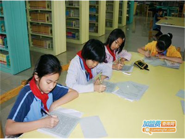 心宇作文加盟费