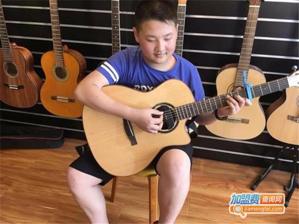 贝贝琴行加盟门店