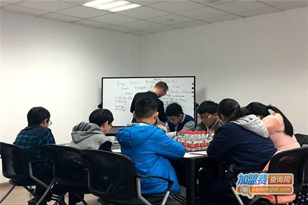 楷石英语加盟费