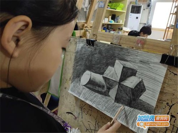 久陆唐美术加盟费