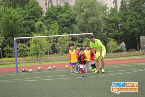 贝乐康少儿足球俱乐部