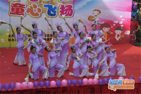 快乐宝贝舞蹈学校加盟费