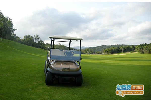 卓越高尔夫培训加盟
