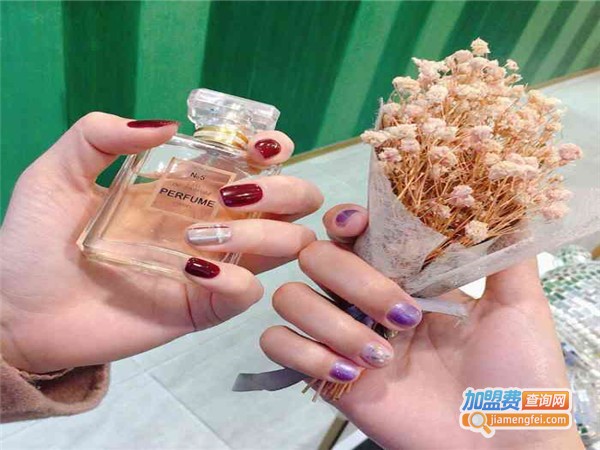 蜜丝卡伦美甲美睫加盟门店