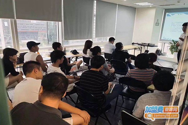 东成私塾幼少儿国文教育