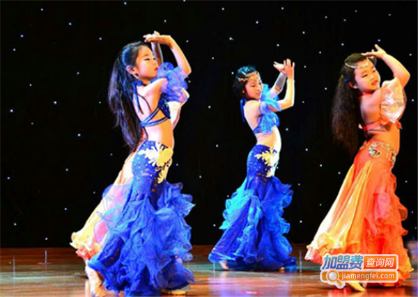 艾莎同学舞蹈加盟