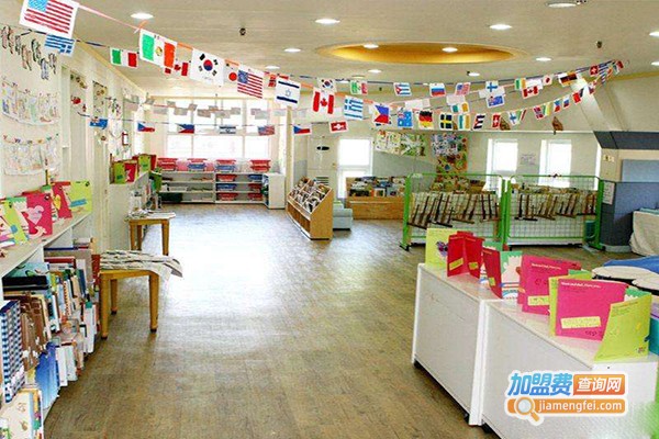 月芽作文加盟费