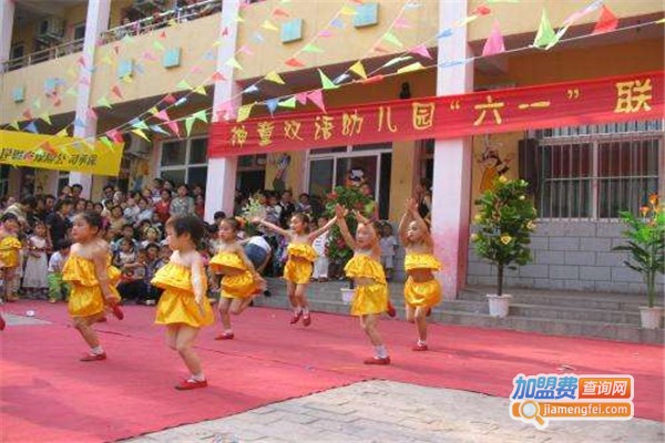 神童幼儿园加盟费