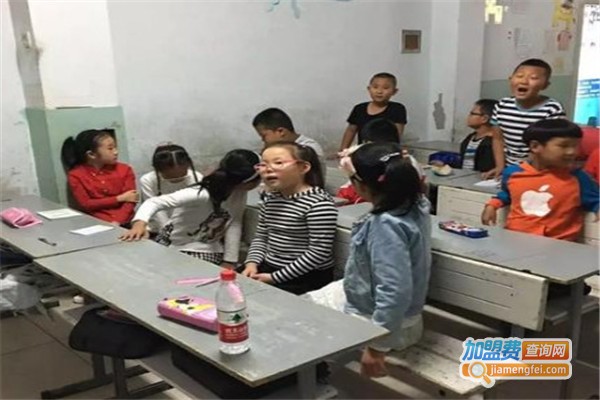 慧朴英语加盟费