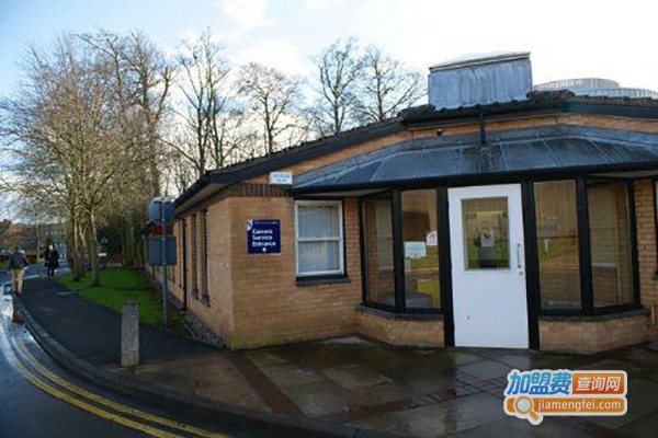 金海豚教育加盟费