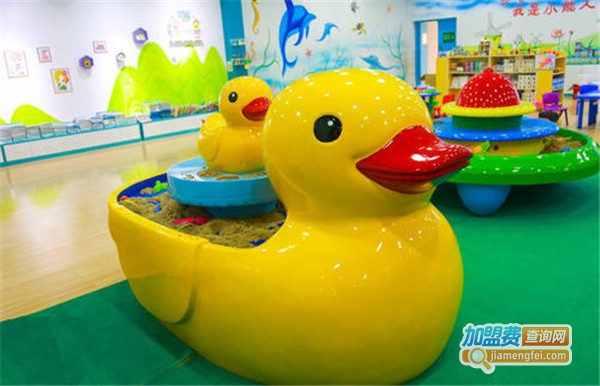 小能人儿童乐园