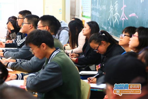 常青藤大语文加盟费