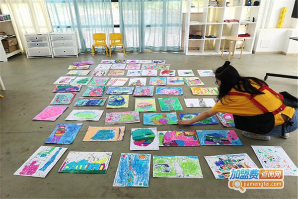 一格美术加盟费