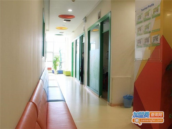 贝贝树早教中心加盟门店