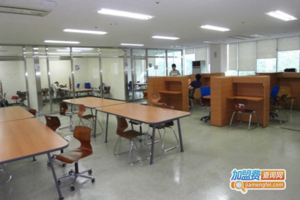 识博教育加盟费