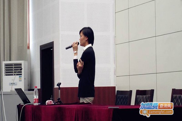 卓思睿行教育加盟门店