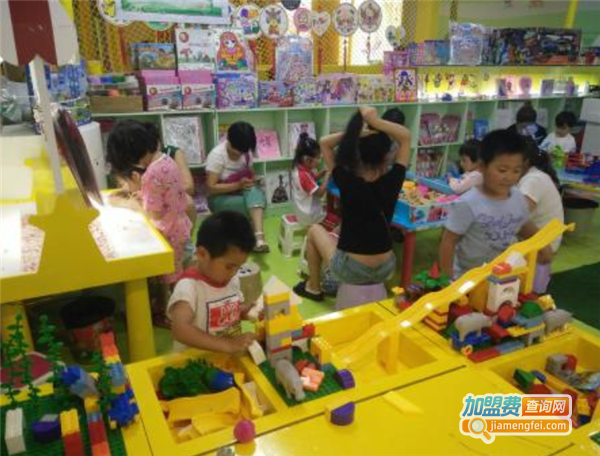 小能人儿童乐园