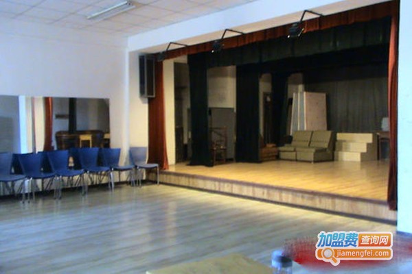 庶吉艺术教育加盟门店