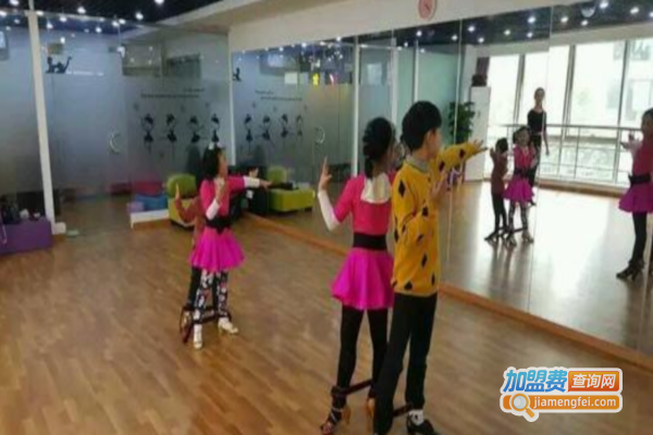 思雅舞蹈学校加盟费