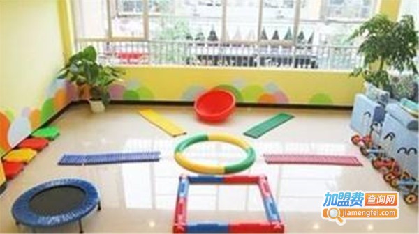 华夏童年早教加盟