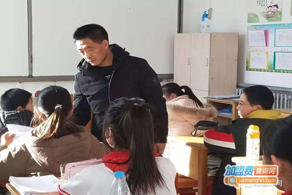 桃李教育加盟费