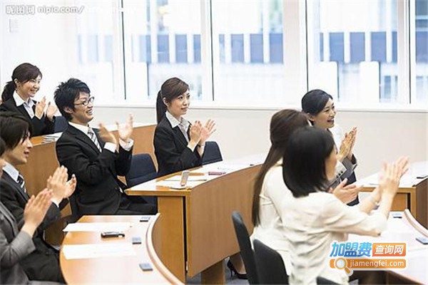 名师荟教育加盟费