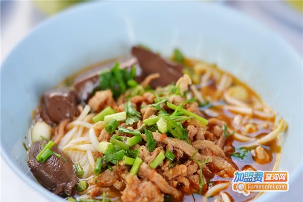 我六姐牛肉冒菜加盟费