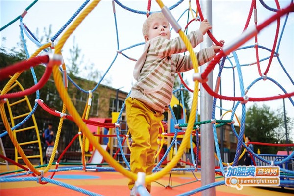 魔堡儿童智能拓展中心加盟费