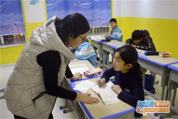 安亲托管班加盟费