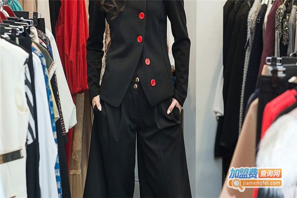 ZUO左男装加盟费