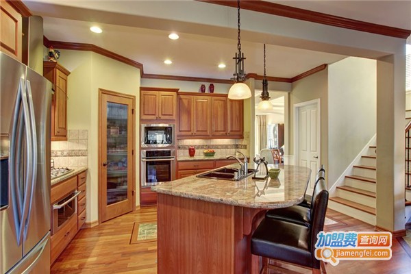 皇家铝阁全铝家居加盟费