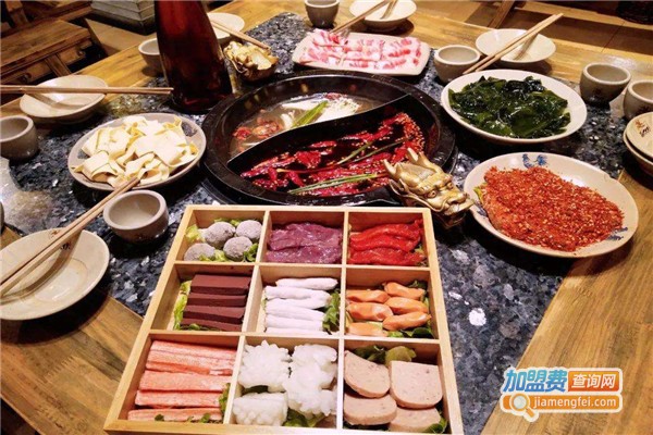 曹疯子火锅加盟费