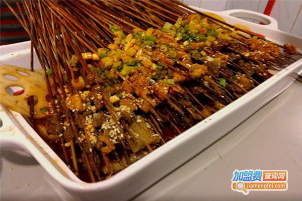 签阿婆干拌串加盟费