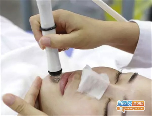 小也皮肤管理中心加盟费