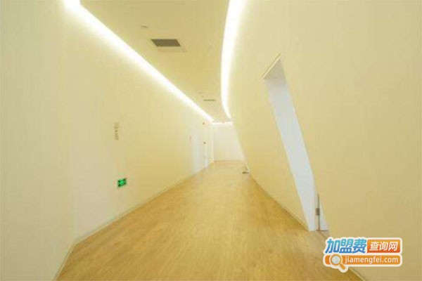 得雅国际少儿艺术中心