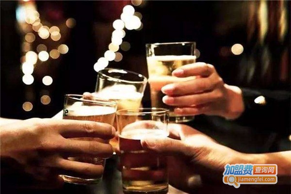 巴酷斯精酿啤酒