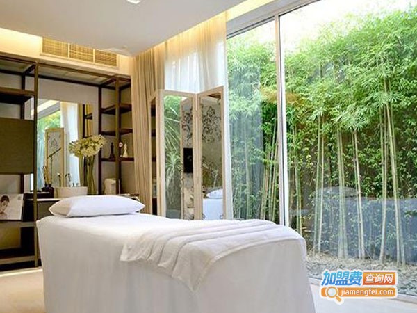 雨露美容院加盟费