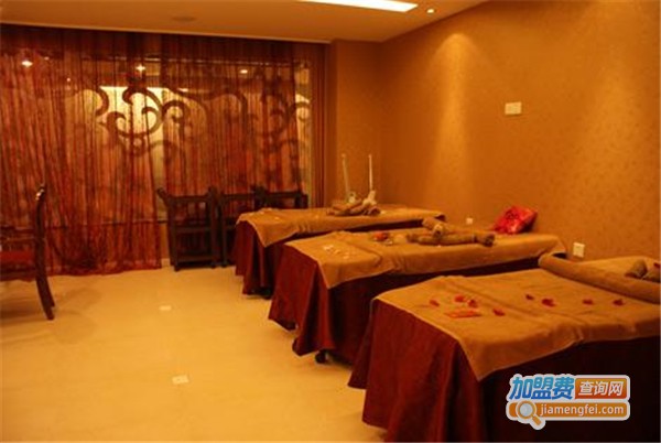 晴美美容院加盟费