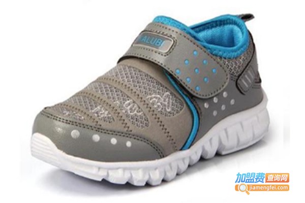 比步童鞋加盟费