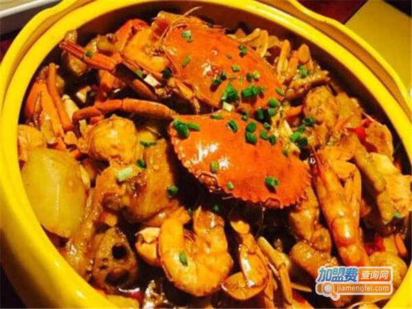 怪三宝肉蟹煲加盟门店