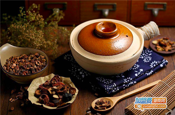 屠婷中医诊所加盟费