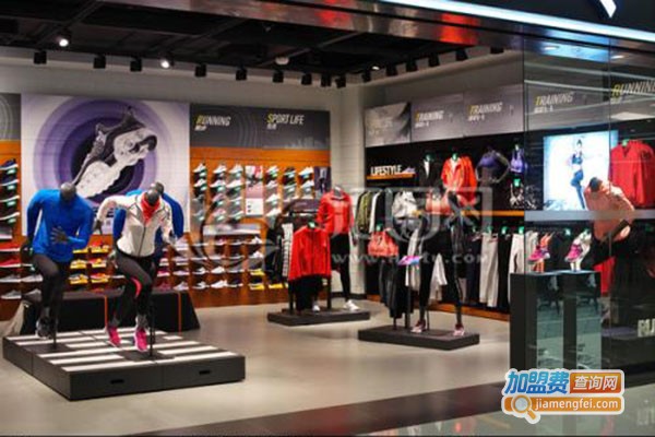 夏木尼户外加盟门店