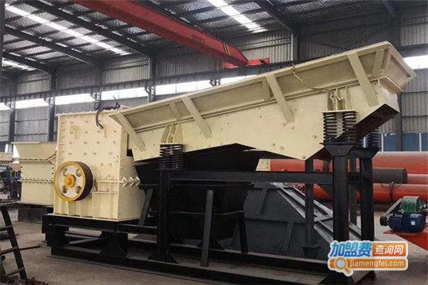 鹏龙机械移动破碎机