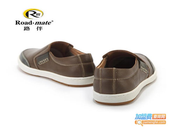 路伴男女鞋加盟门店