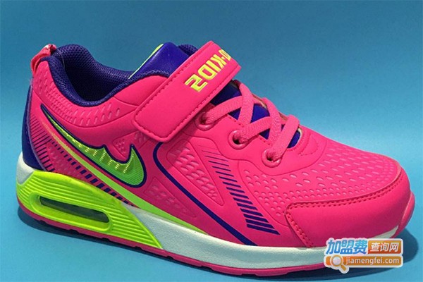 比步童鞋加盟费