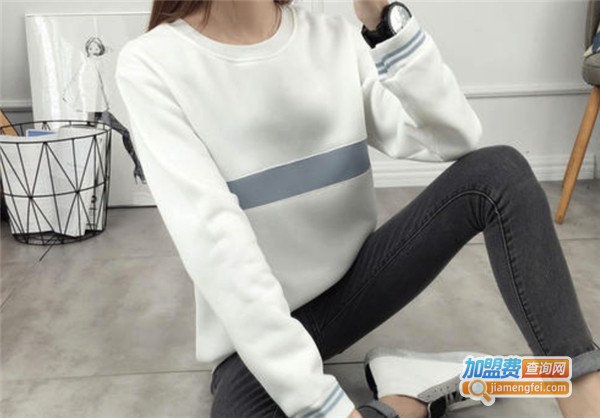 依卓情侣装加盟费