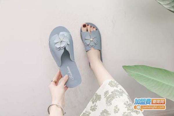 千姿鸟女鞋加盟门店