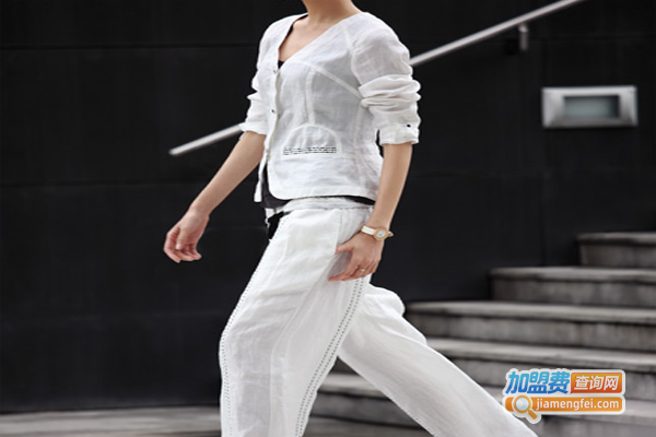 NEWFOUND纽方服饰加盟费